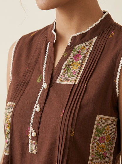 C5005 | Chocolate Brown Block Printed Cambric Cotton Sleeveless Hip Top | Top